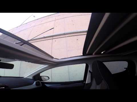 Peugeot 108 – apertura y cierre de la capota – Top review
