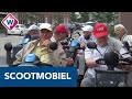 Tientallen scootmobielen doorkruisen het Westland - OMROEP WEST