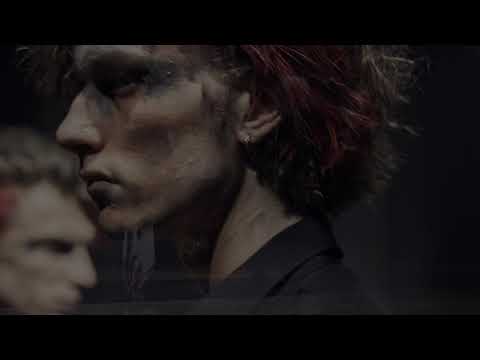 Yohji Yamamoto Fall/Winter 2021-2022 - Paris Fashion Week