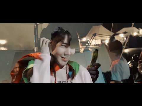 ARTRILLA - ขอแค่นี้ Ft.PEE CLOCK (Official MV)