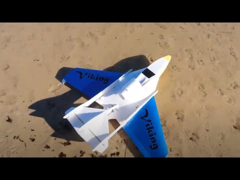 Kev Flying the Viking EDF from Water