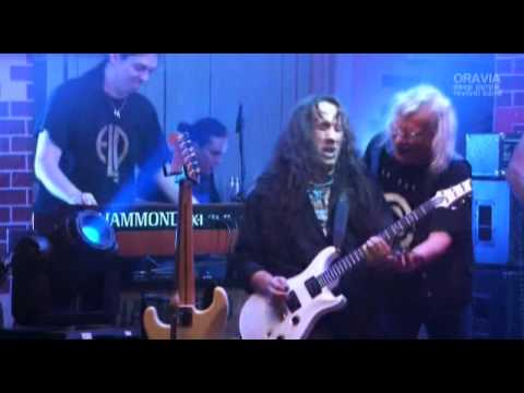 Youtube Video EU-J8qjUqlg