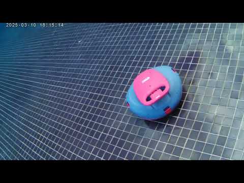 The spider QP1 working underwater