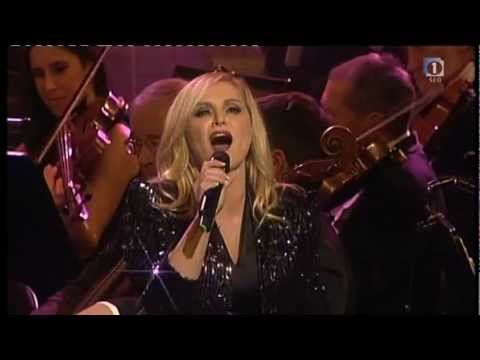 Nuša Derenda - Love shine a light (koncert)