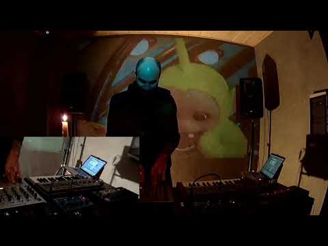 Iggy from Outer Space || 22.05 || Vadim Kasse