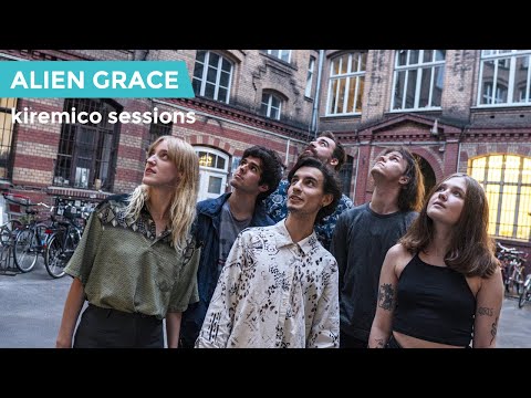 Alien Grace at Kiremico Sessions "Flave Cave" Kreuzberg