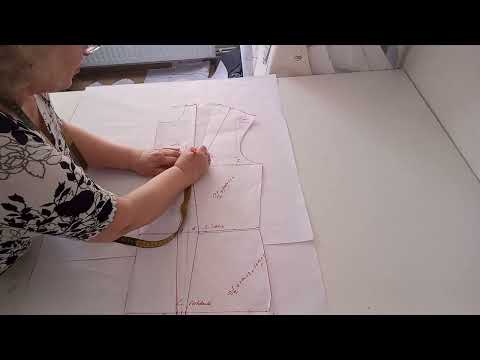 Modelul ODRY  cu nod răsucit la partea din faţă ,pornind din tiparul de bază a rochiei  lectia 334