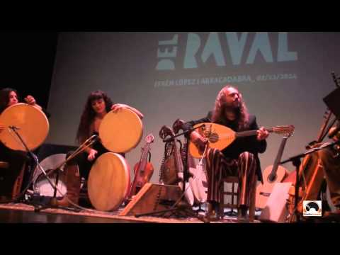 Efrén López i Abracadabra - "Mavra froudia" - Teatre del Raval, Gandia, 2/11/2014 (1/6)