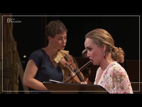 Porpora: Arias and sinfonias with Julia Lezhneva | Martyna Pastuszka