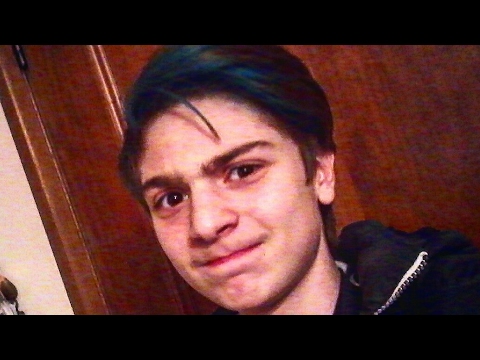 MI SONO FATTO I CAPELLI BLU????-prova a cantare challenge-