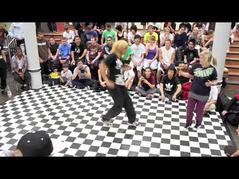 Mainhatten Cypher 2011 1 vs 1 B Girl Battle (FINAL)