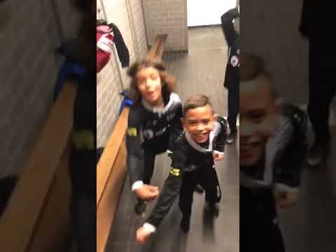 Kleedkamer SAB JO9-1 naar de overwinning op Jeka JO9-1