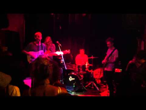 [Two new songs] Sandcastle live @ The Old Bar