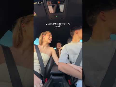 nuestra sujeta velas favorita 😅 ❤️  #shorts #shortvideo #martina.merono