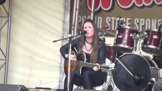 Sandi Thom 2013-10-27 Human Jukebox at The Sydney Blues Festival, Windsor