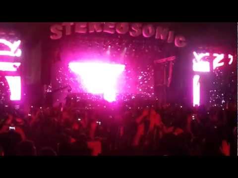 Tiesto -  Silence + Adagio for Strings - Melbourne Showgrounds Stereosonic 2012