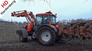 preview picture of video 'Zetor Proxima Power | Mais land ploegen | Maize land plowing | Uddel | The Netherlands.'