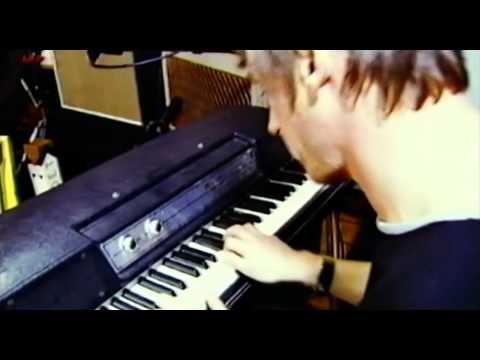 Liam Gallagher & Steve Cradock - Carnation (The Jam Cover)