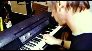 Liam Gallagher &amp; Steve Cradock - Carnation (The Jam Cover)