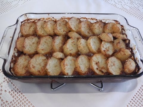 TRADITIONAL BRITISH MINCE BEEF PIE WITH GARLIC POTATOES - STAVROS' KITCHEN - BRITISH CUISINE
