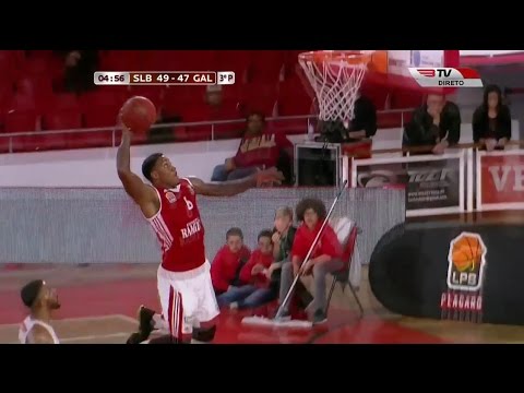 Carlos Morais: Dunk - SL Benfica vs Galitos | 04/03 - LPB