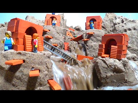 LEGO DAM BREACH AND LEGO CITY MINIFIGURES MINI BRICKS CITY COLLAPSE