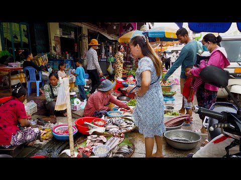 Cambodian Street Food Tour - PC Market Food Scenes In The Morning