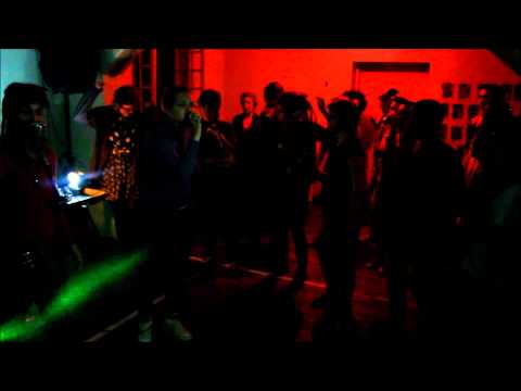 1ª FESTA HÍBRIDA 25/05/2014 - Luana Hansen e Drika Ferreira