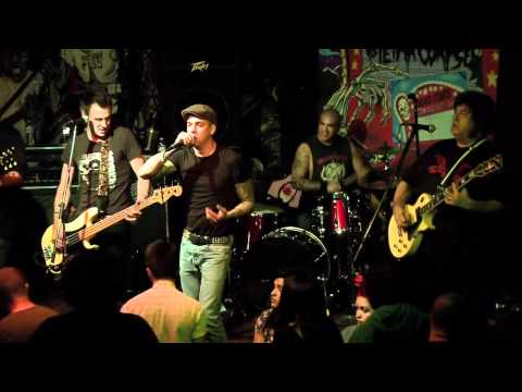 THE GENERATORS  Live at 924 Gilman