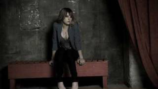 Juliet Simms - Make up smeared eyes