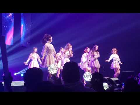 Oh My Girl - Closer @Fantasy Spring Resort in Indio