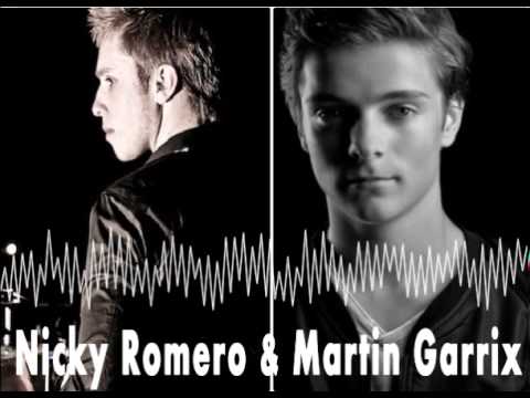 Nicky Romero & Martin Garrix - Strange City [Tomorrowland 2013]