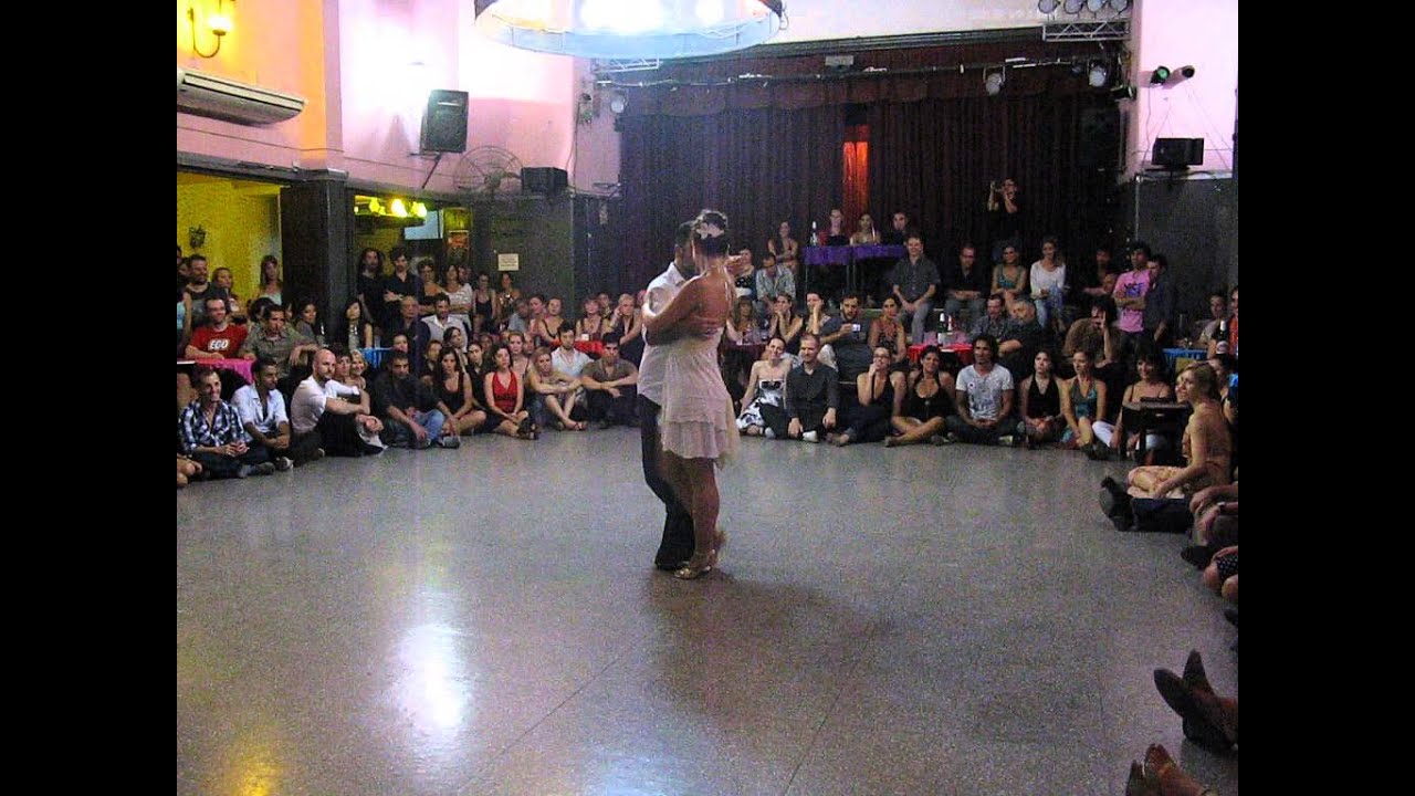 ALEJANDRO LARENAS y MARISOL MORALES en Viva La Pepa! Milonga (3/4) Vals