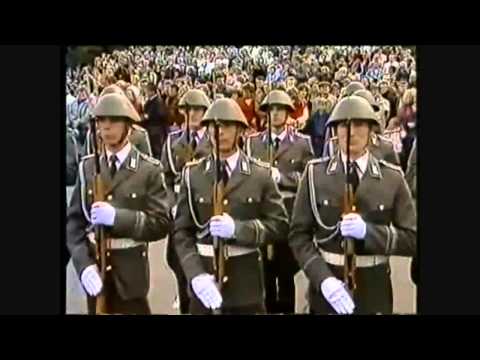 NVA -  Großer Wachaufzug in Berlin