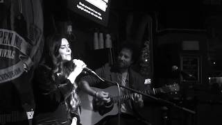 DreamTaun, Despacito Mashup - Ekaterine Live in London