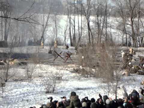 В Воронеже во время исторической реконструкции к музею-диораме выкатили «катюшу»