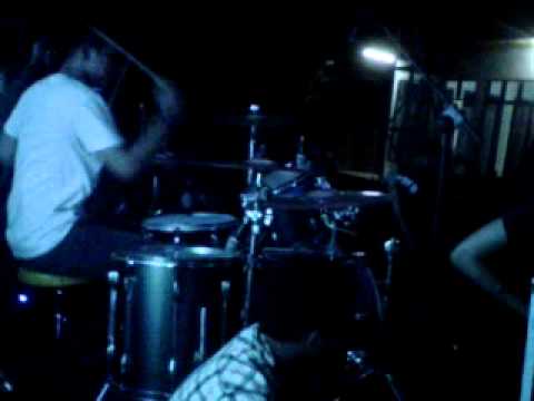 JIMMYJACKET _ Lex Talionis_  live at KNPI 11 january (drum cam)