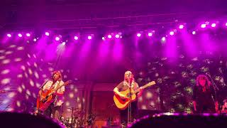 indigo girls: 2024-09-24: the mountain winery - saratoga, california - fleet of hope