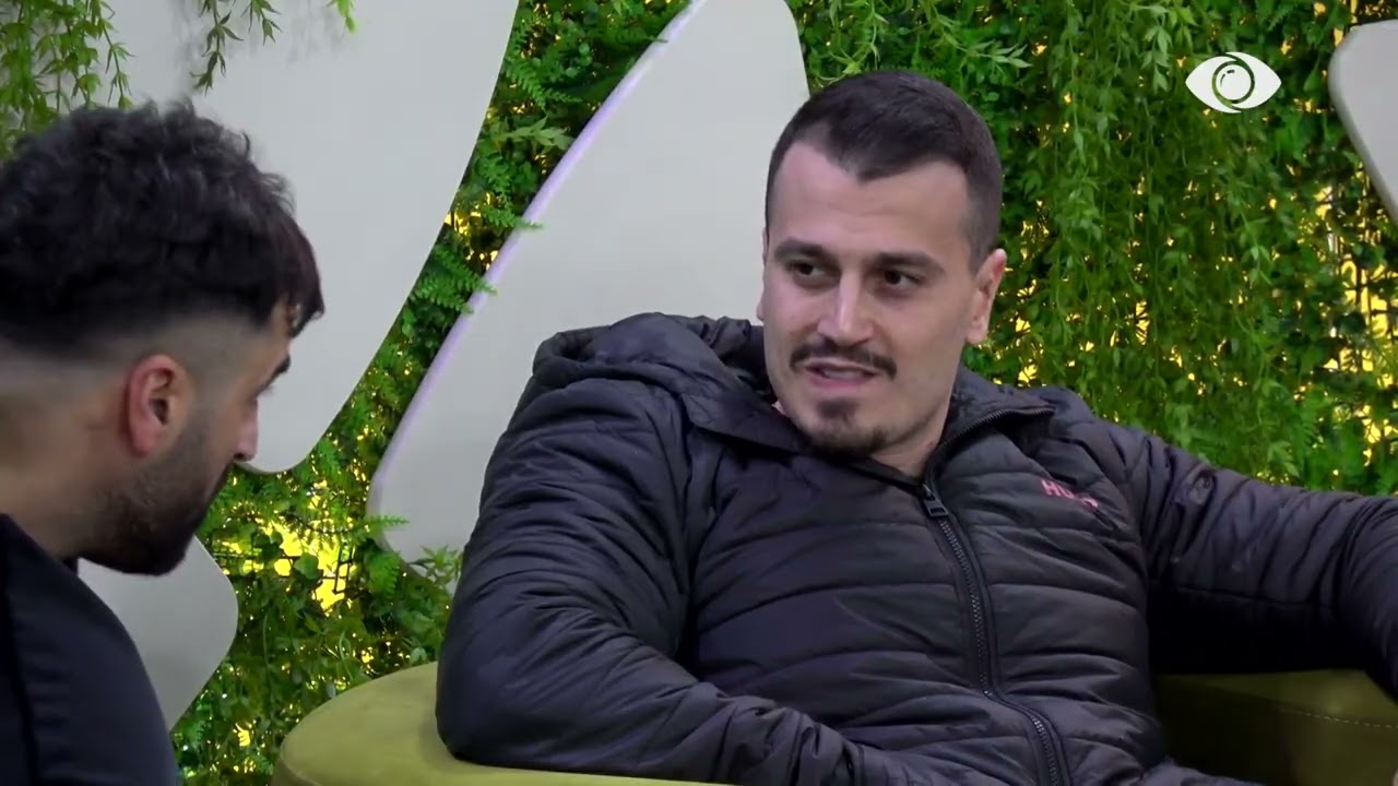 Artist i poshtër…/ Erik dhe Mateo bisedojnë për situatat në shtëpi