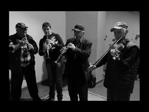 VLAŠKA IZVORNA KOLA IZ SELA HALOVA (VlaškiMelos)