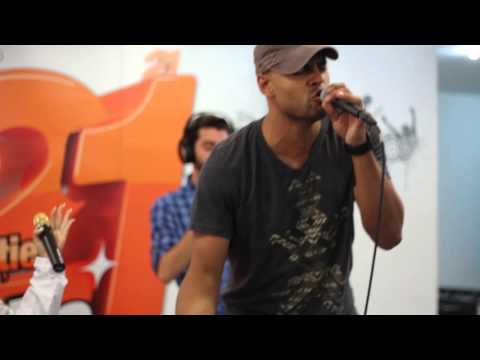 Nicole Cherry feat. Mohombi - Vive La Vida (LIVE @ RADIO 21)