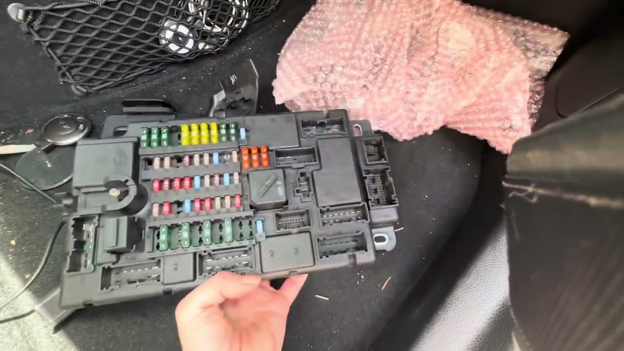 How to replace a R56 Mini Cooper S JBE (Junction Box Electronics) Module