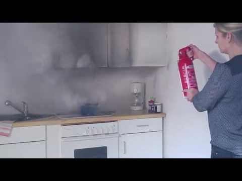 Feuer löschen mit Feuerlöscher für Fettbrände geeignet