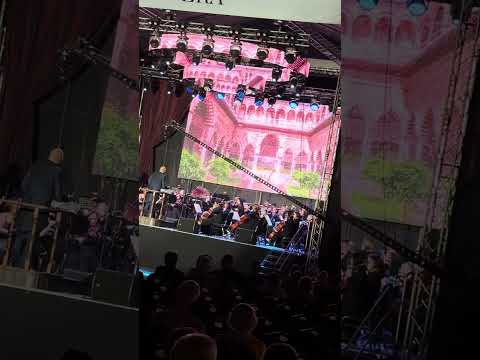 2. The Barber of Seville - Figaro's Aria - Castel MIMI rep. Moldova