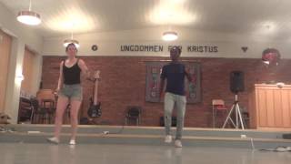 Chris Martin feat busy signal Steppin