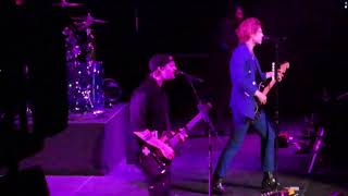 5 Seconds of Summer : Easier/More/Valentine/If Walls Could Talk (Live in Brooklyn)