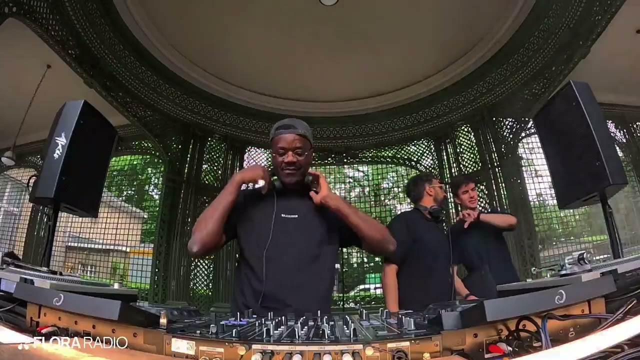 MAMBELE B2B RAPH STARK - FLORA OPEN AIR @VAUXHALL