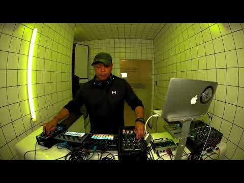 D-Knox | HÖR - March 2 / 2024