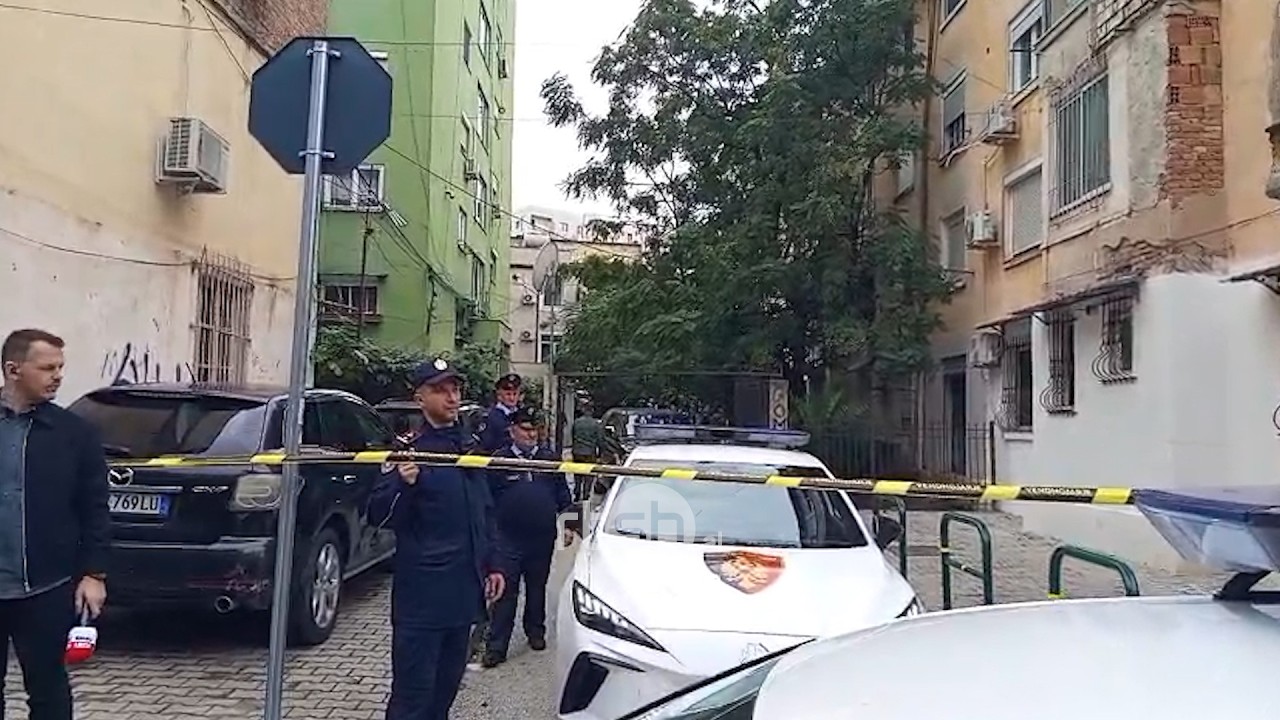 Shpërthen me eksploziv makina e bashkëshortes së avokatit të njohur, vetëm dëme materiale