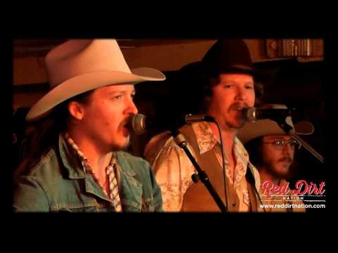 Mike & The Moonpies - Water On The Rocks- Live @ The Broken Spoke